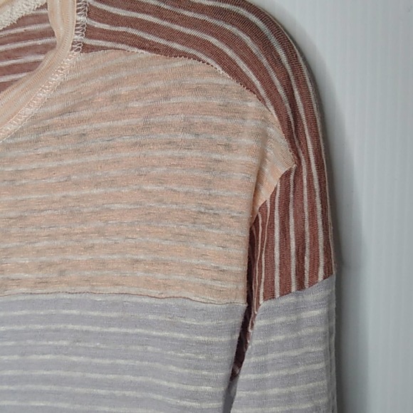 J. Crew 100% Linen Baseball Tee Size Small - Picture 4 of 6